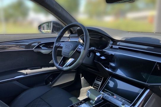 Audi A8 60 TFSI e Quattro Tiptr.