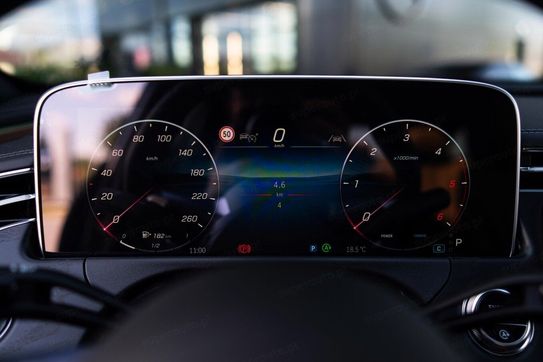 Mercedes Klasa E Estate 220 d 4MATIC AMG Line