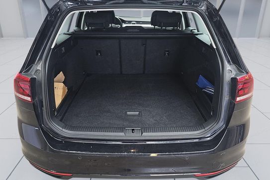 Volkswagen Passat TSI EVO Business DSG