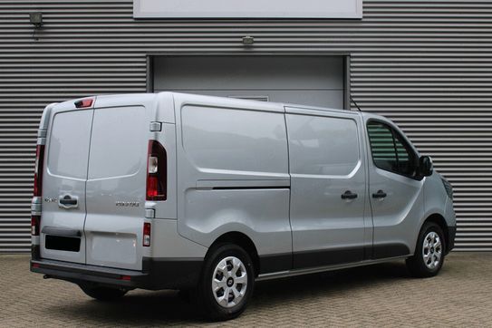 Renault Trafic L2H1 Extra AT9