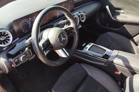 Mercedes Klasa A 220 4-Matic 7G-DCT