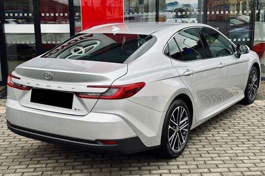 Toyota Camry Executive 2.5 Hybrid Dynamic Force