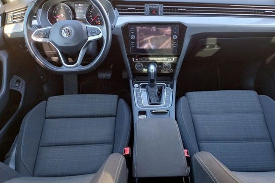 Volkswagen Passat 2.0 TSI Business DSG