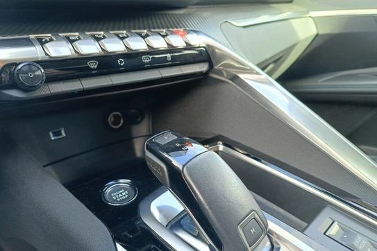 Peugeot 3008 1.5 Allure