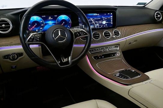 Mercedes Klasa E 220 d 4MATIC AMG/Avantgarde