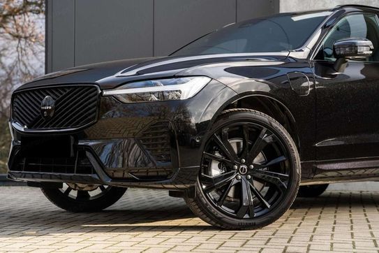 Volvo XC60 T6 Plug-In Hybrid AWD Ultra Black Edition