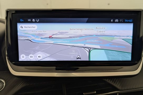 Peugeot 2008 ALLURE 1.2 PureTech