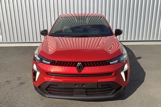 Renault Captur Techno 1.8 E-Tech Full Hybrid AT