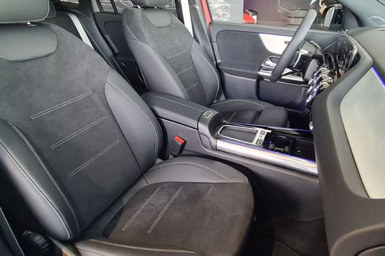 Mercedes GLA 200 AMG Line