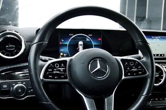 Mercedes CLA 200 d 8G-DCT