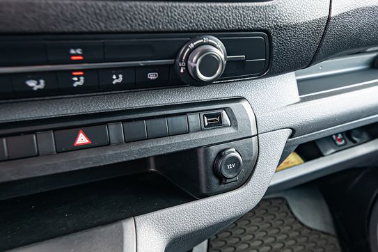 Opel Vivaro Kombi Extra Long L2H1