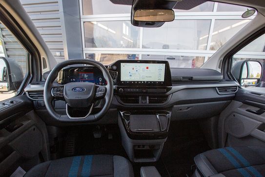 Ford Tourneo Custom 2.5 PHEV CVT L1 Sport