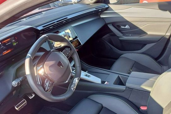 Peugeot 408 1.2 PureTech mHEV GT S&S e-DSC6