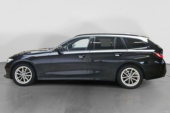 BMW Seria 3 320d xDrive mHEV aut