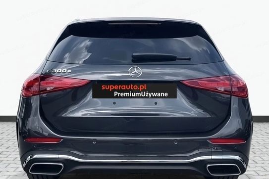 Mercedes Klasa C Estate 300 e AMG Line
