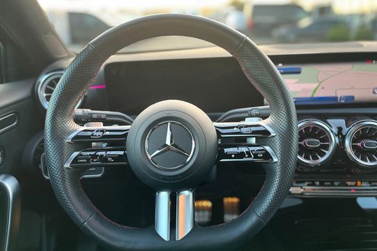 Mercedes Klasa A 250 e AMG Line