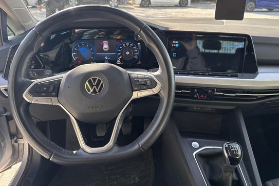 Volkswagen Golf Life 1.5 TSI EVO