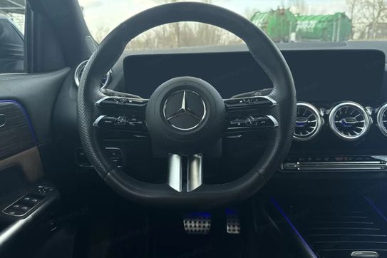 Mercedes GLA 220 4-Matic AMG Line