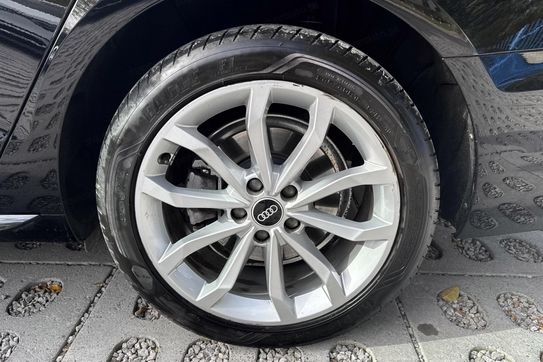 Audi A4 35 TFSI Advanced