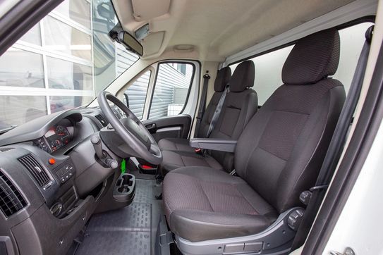 Peugeot Boxer Kontener 8EP + Winda