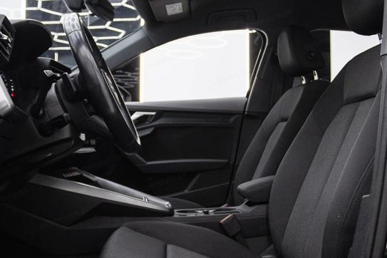 Audi A3 35 TFSI mHEV S tronic