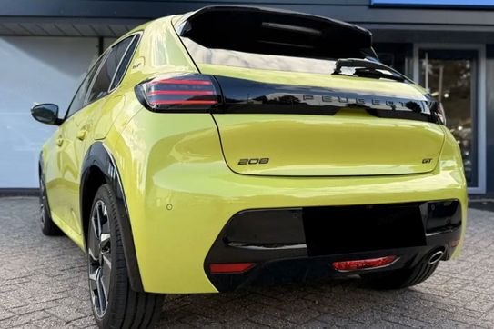 Peugeot 208 GT eDCS 1.2 mHEV