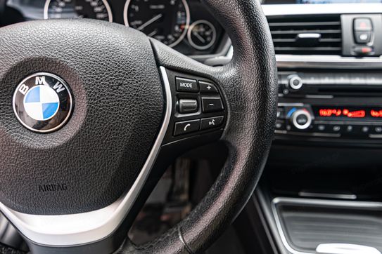 BMW Seria 3 320d 2.0 Modern Line