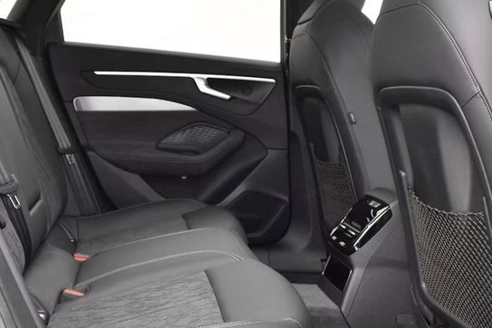 Audi A6 e-Hybrid quattro Avant