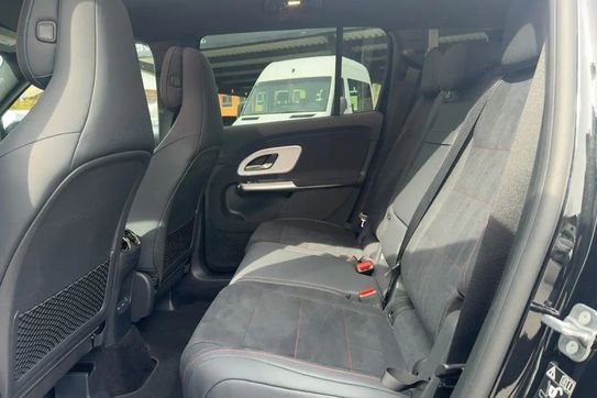 Mercedes GLB 250+ AMG Line