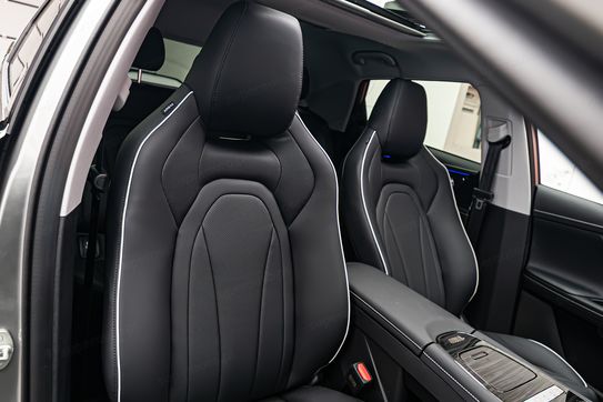 Omoda 5 1.5 T-GDI Hybrid Premium DHT