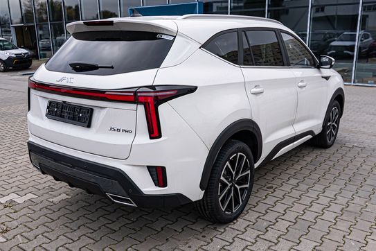 JAC JS8 PRO 1.5 T-GDI 7 DCT 7os.