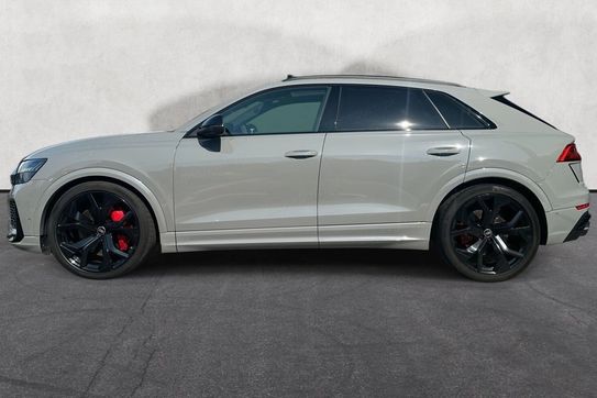 Audi Q8 RS TFSI quattro