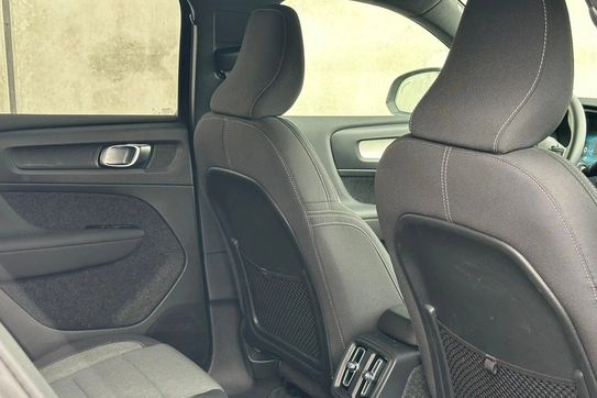 Volvo XC40 B3 Plus Dark