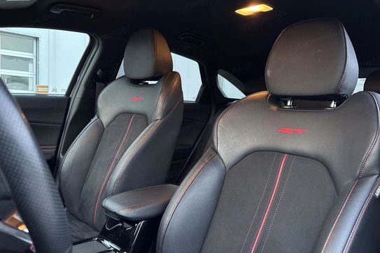 Kia ProCeed 1.6 T-GDI GT DCT