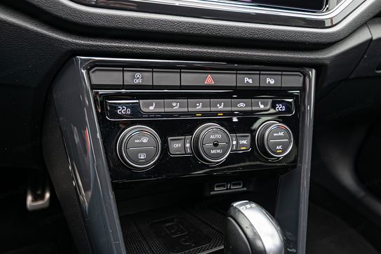 Volkswagen T-Roc 2.0 TSI 4Mot. Premium DSG