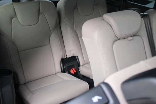 Volvo XC90 B5 AWD Ultra Bright