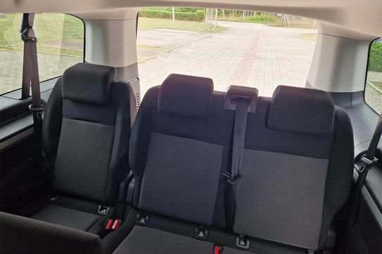 Peugeot Traveller Long L2H1 Business EAT8