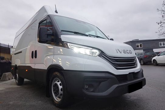 Iveco Daily 35S16 12m3 L3H2 Hi-Matic