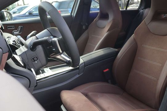 Mercedes Klasa A 220 4-Matic AMG Line