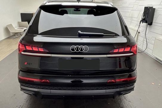 Audi Q7 50 TDI quattro S Line
