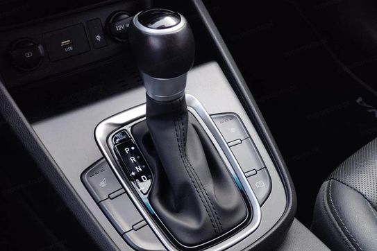 Hyundai Kona GDI Hybrid Executive DCT