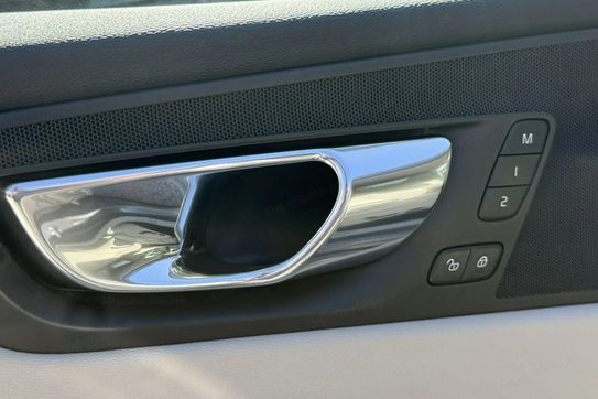 Volvo XC60 B6 B AWD Inscription