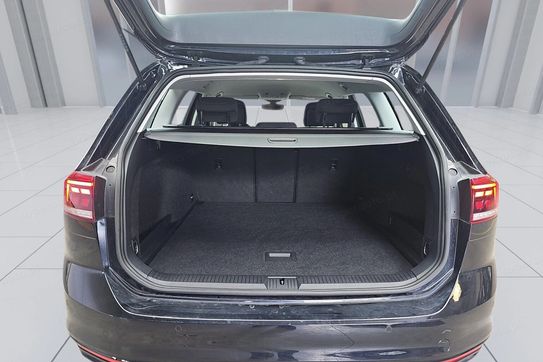 Volkswagen Passat 1.5 TSI Business DSG