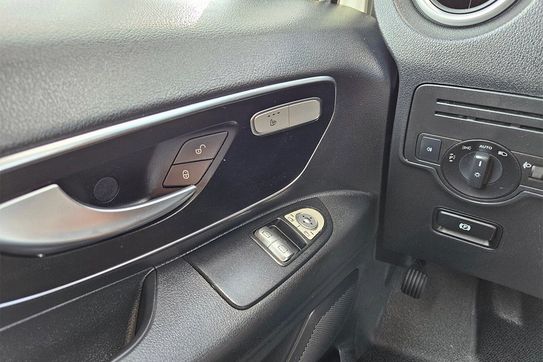 Mercedes Vito Ekstradługi Zabudowa Brygadowa AT
