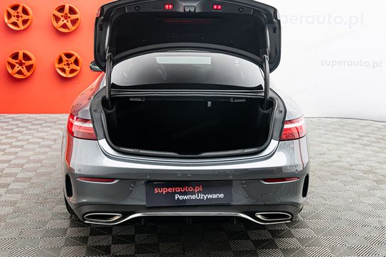 Mercedes Klasa E E 300 Coupe 2.0 9G-TRONIC
