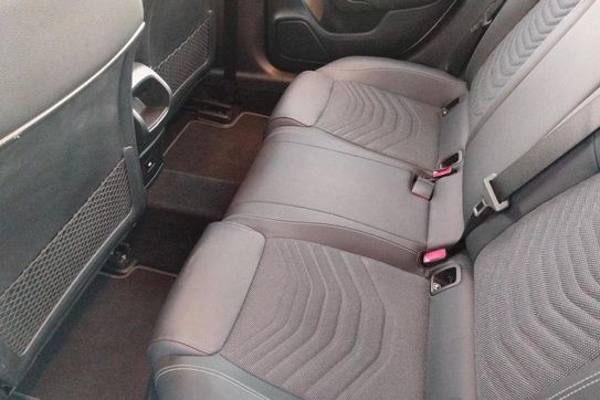 Mercedes CLA 180 7G-DCT