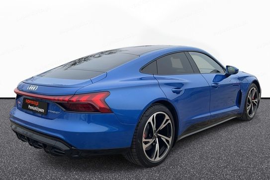 Audi e-tron GT RS quattro