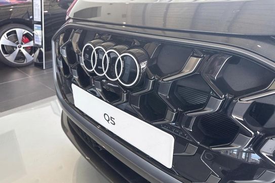 Audi Q5 TDI quattro S line