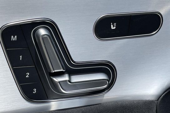 Mercedes CLA 250 4-Matic AMG Line Shooting Brake