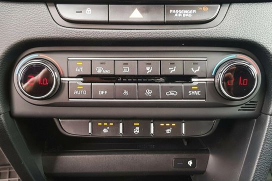 Kia XCeed 1.6 T-GDI Tribute DCT